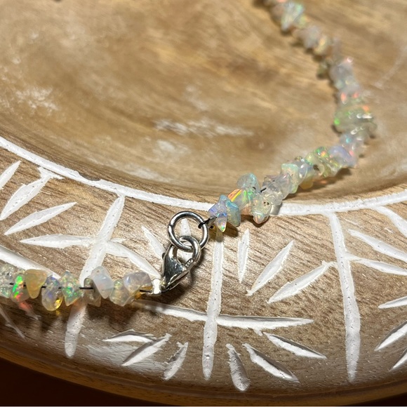 NWOT Ethiopian Opal Raw Chip Sterling Silver Necklace & Pendant - Picture 6 of 7